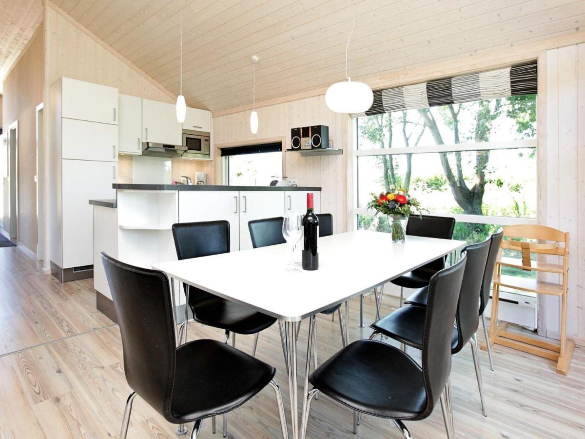 8 Person Holiday Home In Gro Enbrode Großenbrode Kültér fotó